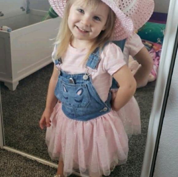 Meet your Posher's, Craig & Stephanie - Picture 7 of 8